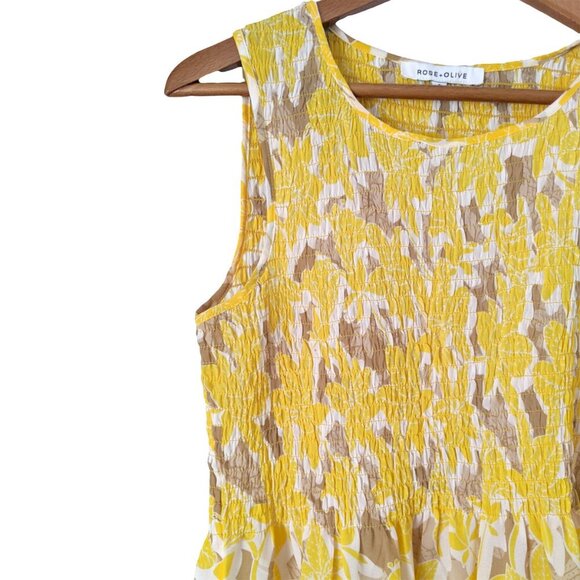 Rose & Olive Sleeveless Blouse Shirred Chest Scoop Neck Yellow Floral White Tan - Picture 6 of 7